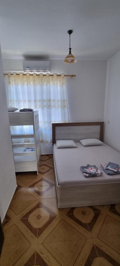 Apartment Roan Velipoje