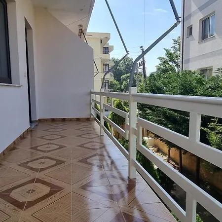 Roan Apartments Velipoje Exterior photo